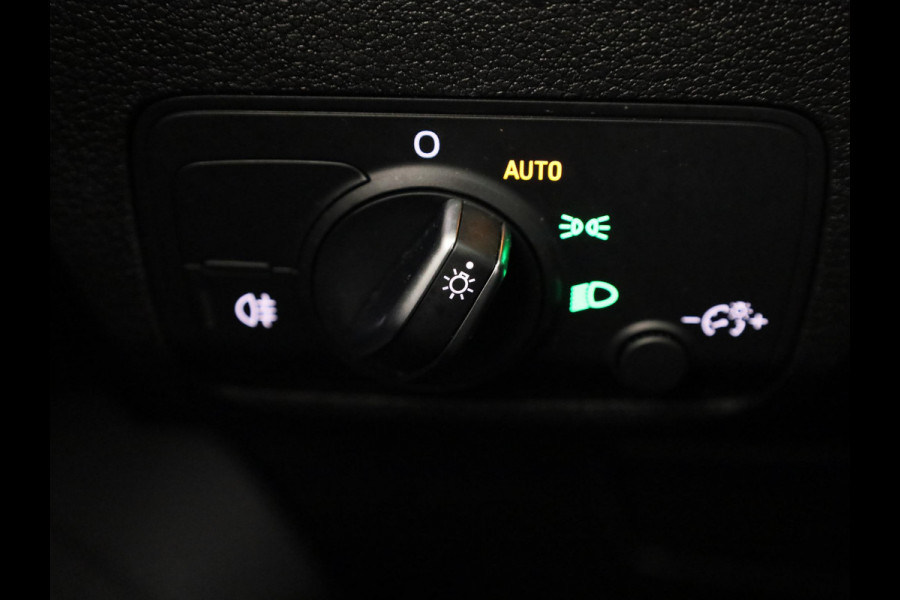 Audi Q2 35 TFSI Advanced edition 150 pk S-tronic | Navigatie | Parkeersensoren | Achteruitrijcamera | Adaptieve cruise control | LED koplampen | Stoelverwarming |