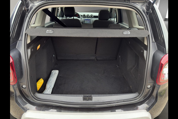 Dacia Duster 1.6 SCe Prestige | 360 Camera | Airco (automatisch) | Navigatie | 17"| Parksensors V+A |