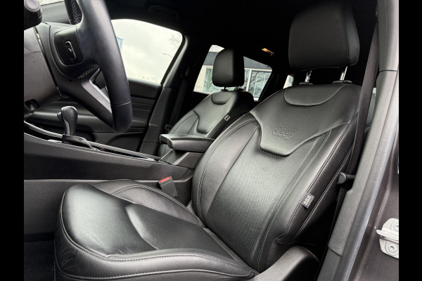 Jeep Compass 1.3T 4 x e 240 | 80th Anniversary PHEV 4WD| STOEL + STUURVERWARMING| ADAPTIVE CRUISE CONTROL| ACHTERUITRIJCAMERA| ELEKTRISCHE STOELEN| KEYLESS| 19 INCH! |SUPER COMPLEET UITGEVOERD! |