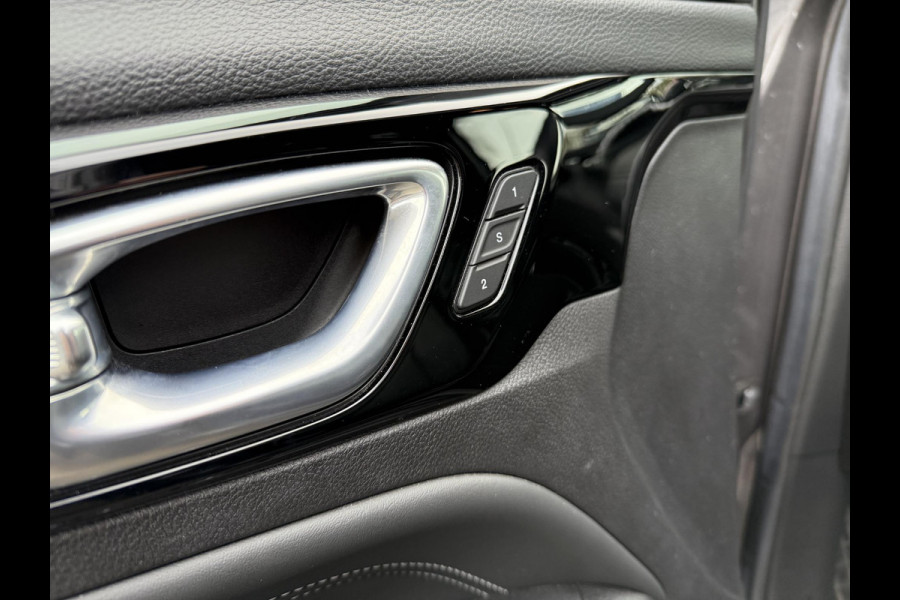 Jeep Compass 1.3T 4 x e 240 | 80th Anniversary PHEV 4WD| STOEL + STUURVERWARMING| ADAPTIVE CRUISE CONTROL| ACHTERUITRIJCAMERA| ELEKTRISCHE STOELEN| KEYLESS| 19 INCH! |SUPER COMPLEET UITGEVOERD! |