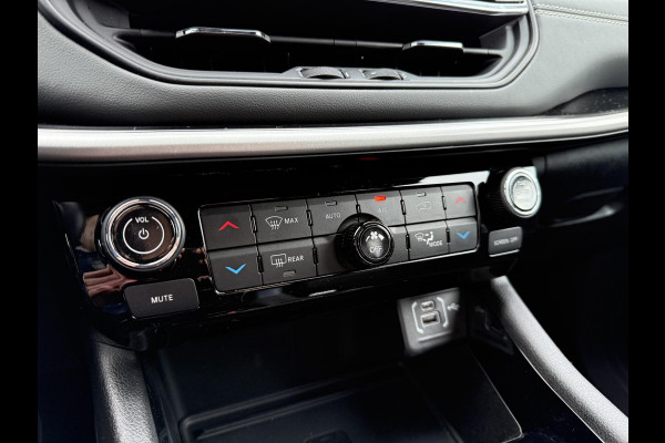 Jeep Compass 1.3T 4 x e 240 | 80th Anniversary PHEV 4WD| STOEL + STUURVERWARMING| ADAPTIVE CRUISE CONTROL| ACHTERUITRIJCAMERA| ELEKTRISCHE STOELEN| KEYLESS| 19 INCH! |SUPER COMPLEET UITGEVOERD! |