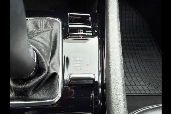 Jeep Compass 1.3T 4 x e 240 | 80th Anniversary PHEV 4WD| STOEL + STUURVERWARMING| ADAPTIVE CRUISE CONTROL| ACHTERUITRIJCAMERA| ELEKTRISCHE STOELEN| KEYLESS| 19 INCH! |SUPER COMPLEET UITGEVOERD! |