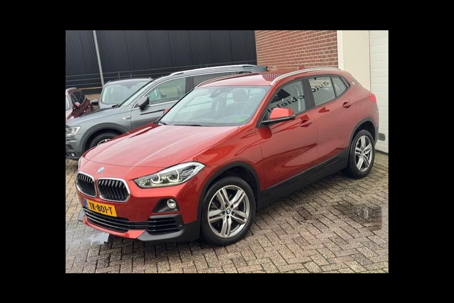 BMW X2 SDrive20i High Executive - Dealer onderhouden-Head-UP