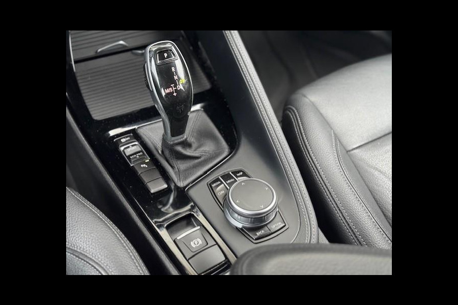 BMW X2 SDrive20i High Executive - Dealer onderhouden-Head-UP