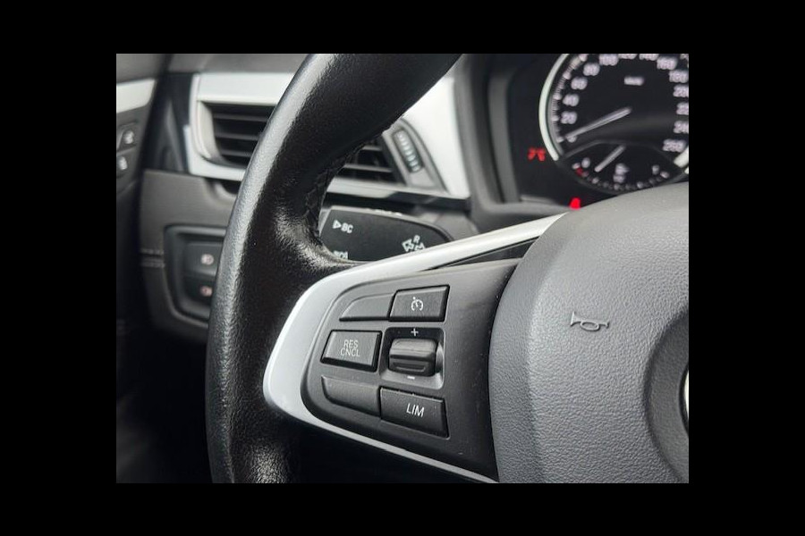 BMW X2 SDrive20i High Executive - Dealer onderhouden-Head-UP