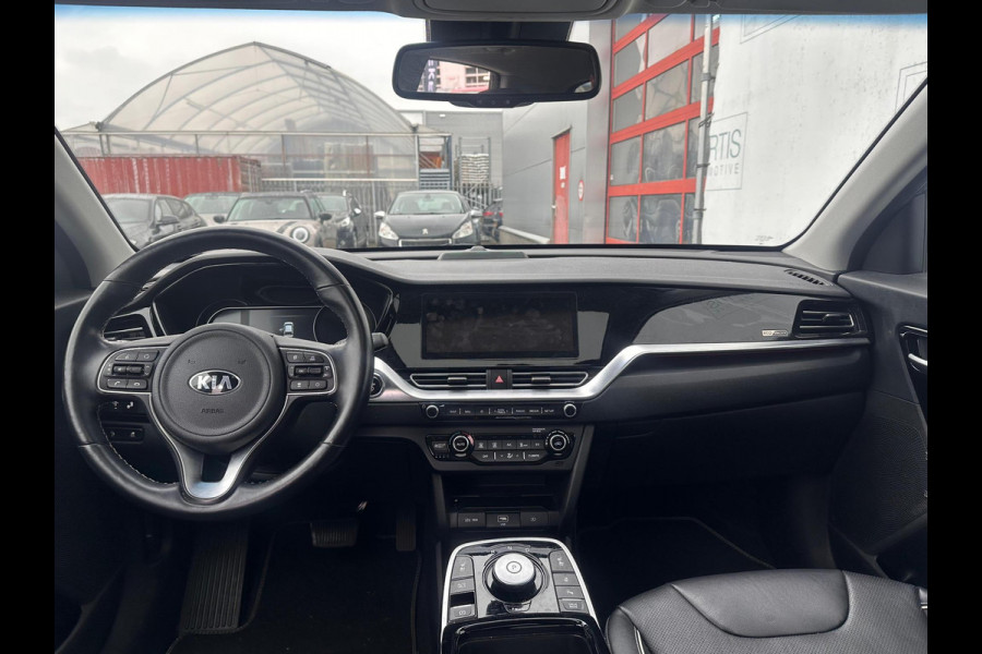 Kia e-Niro ExecutiveLine 64 kWh NL-AUTO | LEDER | PANODAK | 3 FASE