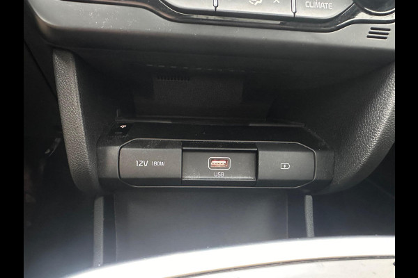 Kia e-Niro ExecutiveLine 64 kWh NL-AUTO | LEDER | PANODAK | 3 FASE