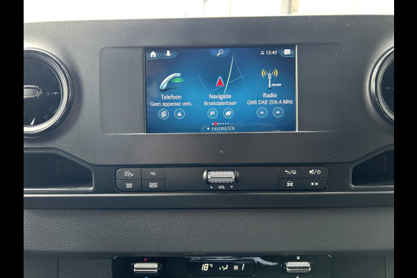 Mercedes-Benz Sprinter 317 CDI L2 H2 Automaat / 360 Camera / MBUX / Navigatie / Cruise control / Airco / 270 Graden achterdeuren