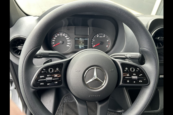 Mercedes-Benz Sprinter 317 CDI L2 H2 Automaat / 360 Camera / MBUX / Navigatie / Cruise control / Airco / 270 Graden achterdeuren
