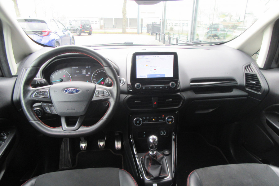 Ford EcoSport 1.0 EcoBoost ST-Line Black, Navigatie, Cruise Control