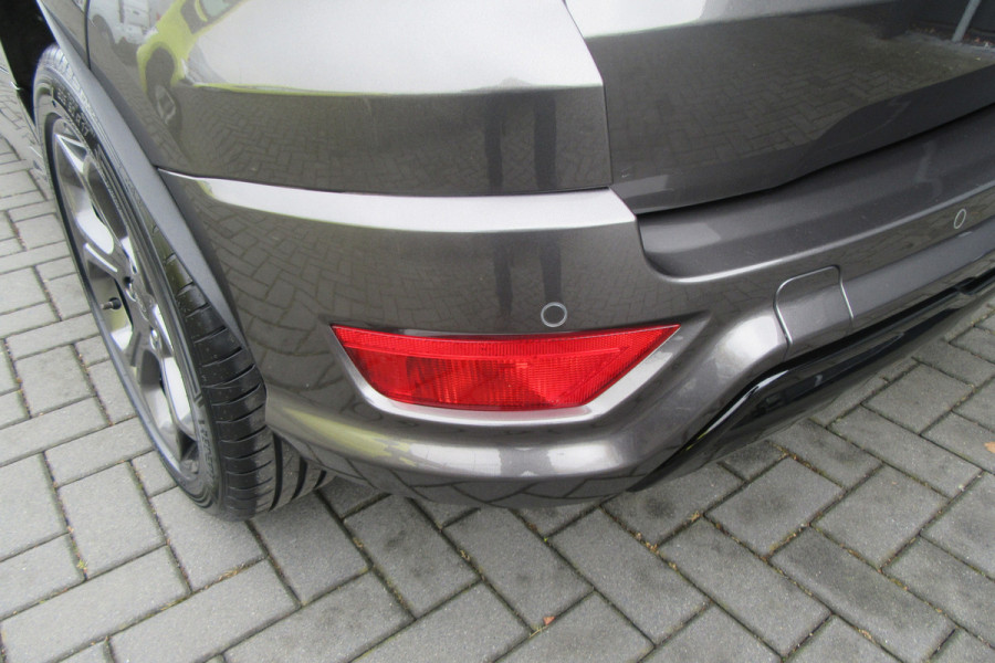 Ford EcoSport 1.0 EcoBoost ST-Line Black, Navigatie, Cruise Control