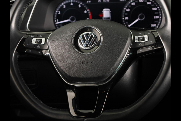 Volkswagen Tiguan 1.4 TSI 4Motion Comfortline Business 150 pk Automaat (DSG) | Navigatie | Trekhaak (wegklapbaar) | Parkeersensoren (Park assist) | Achteruitrijcamera | LED koplampen | Keyless |