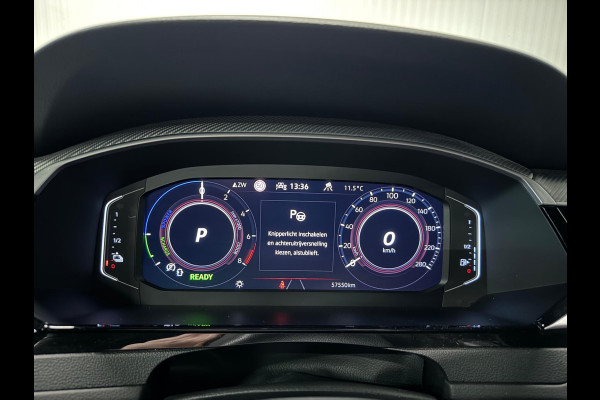Volkswagen Arteon 1.4 TSI eHybrid R-Line | PANO | TREKHAAK | HUD | 360 CAMERA | STOELMASSAGE