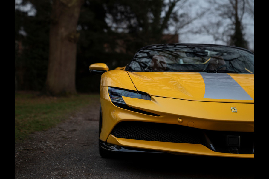 Ferrari SF90 Spider 4.0 V8 Assetto Fiorano | Giallo Triplo Strato | full carbon | JBL | etc