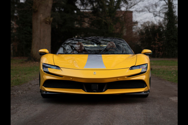 Ferrari SF90 Spider 4.0 V8 Assetto Fiorano | Giallo Triplo Strato | full carbon | JBL | etc