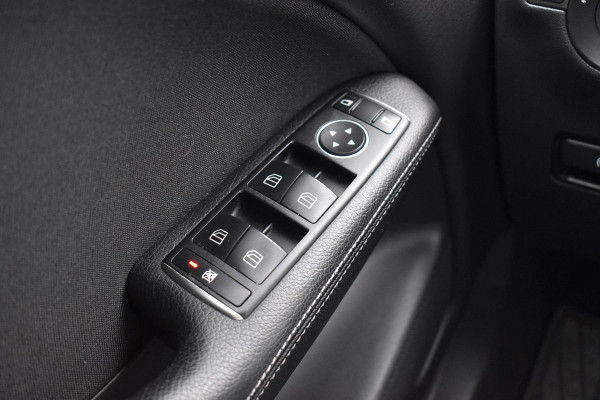 Mercedes-Benz B-Klasse 220 d Automaat Dealer Onderhouden 1 Ste Eigennaar