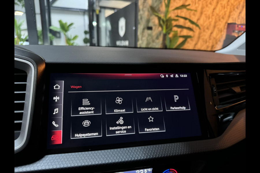 Audi A1 Sportback 30 TFSI Advanced edition Garantie Carplay Cruise Virtual Dash Led Dab Navi Clima Lane Keyless Rijklaar