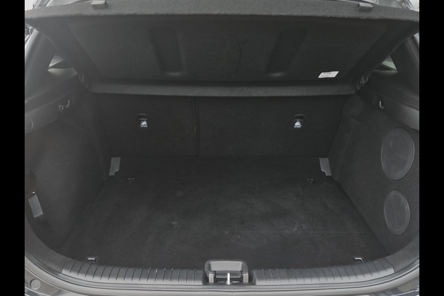 Kia Ceed 1.0 T-GDi MHEV Design Edition Automaat | Stoel- en Stuurverwarming | Cruise | LED | Apple Carplay/Android Auto |