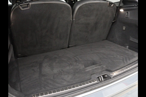 Volvo XC90 2.0 T8 AWD R-Design | Panoramadak | Stoelventilatie | Head-Up | Massage | 360 Camera | Leder | Adaptive cruise | Carplay | Harman/Kardon | Achterbankverwarming | Navigatie | PHEV | Plug In