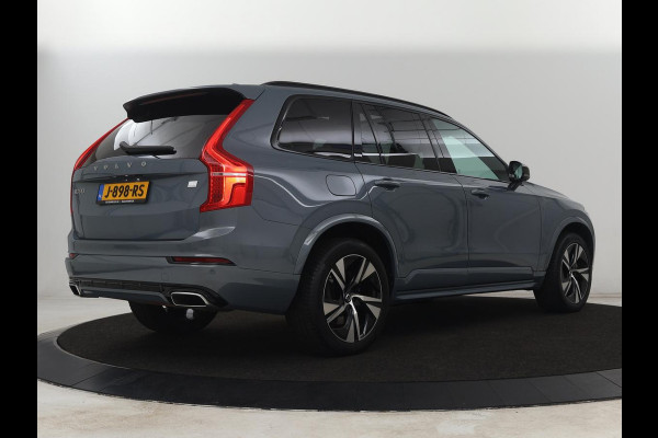 Volvo XC90 2.0 T8 AWD R-Design | Panoramadak | Stoelventilatie | Head-Up | Massage | 360 Camera | Leder | Adaptive cruise | Carplay | Harman/Kardon | Achterbankverwarming | Navigatie | PHEV | Plug In