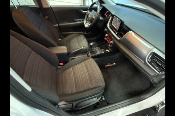 Kia Stonic 1.0 T-GDi MHEV DynamicPlusLine Navi | Clima | Cruise | Camera