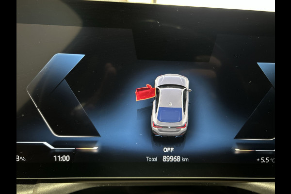 BMW i4 eDrive40 84 kWh | trekhaak | Leder interieur |