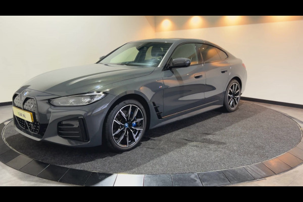 BMW i4 eDrive40 84 kWh | trekhaak | Leder interieur |