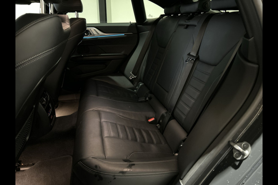BMW i4 eDrive40 84 kWh | trekhaak | Leder interieur |