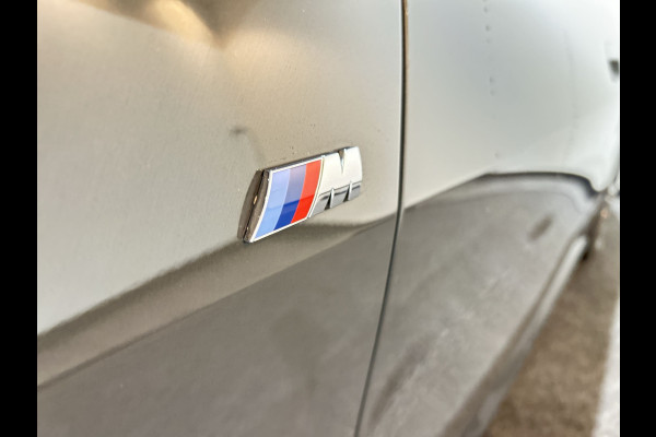 BMW i4 eDrive40 84 kWh | trekhaak | Leder interieur |