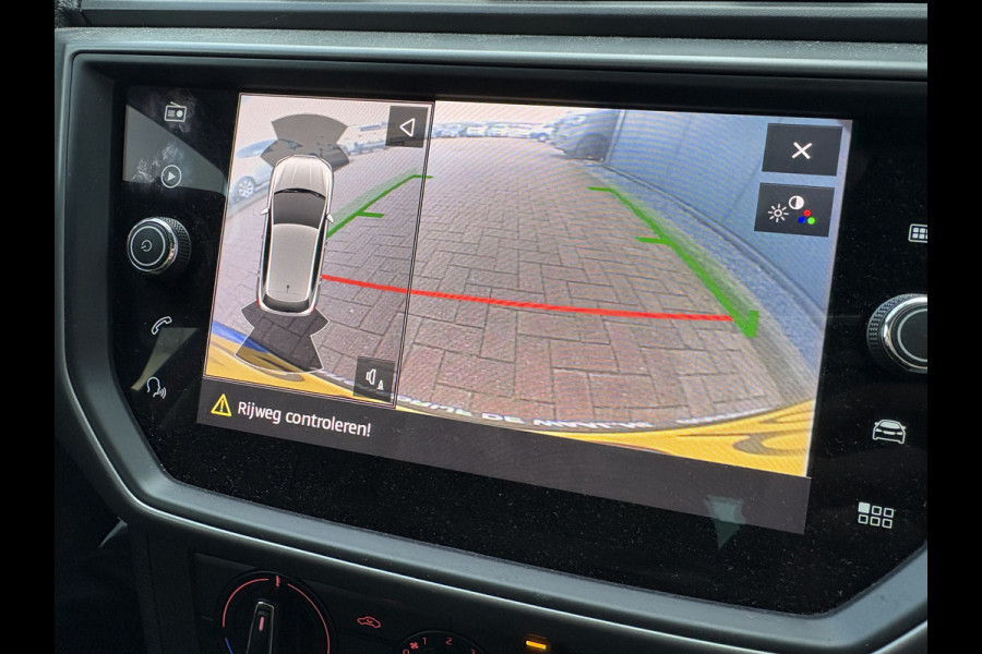 Seat Ibiza 1.0 TSi 95pk Style Business Intense 5-drs. CAMERA/CARPLAY/ADAPT.CRUISE/PDC/18INCH