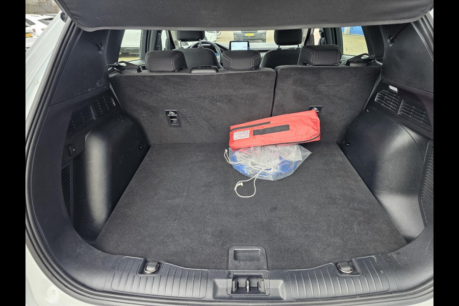 Ford Kuga 2.5 PHEV Titanium | Winterpack |Virtual cockpit | Adaptive cruise control | Camera v+a | Automatisch inparkeren |