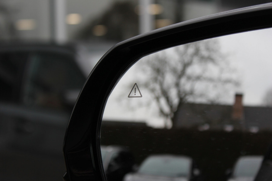 Hyundai IONIQ 5 Lounge 58 kWh /SOH 95.3% / Full option! / 360Camera / Head-up / Leder / Bose / 19'' / Stuurverwarming / Warmtepomp / Keyless / Stoelventilatie+Verwarming / Matrix LED / Dodehoek / DAB / ACC