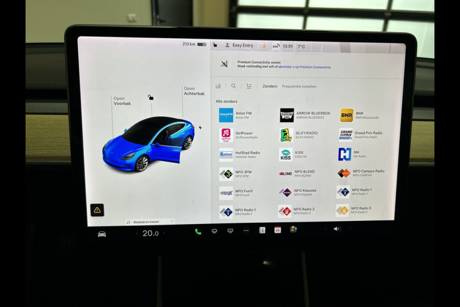 Tesla Model 3 Standard RWD Plus 60 kWh | Led verlichting | Panoramadak |