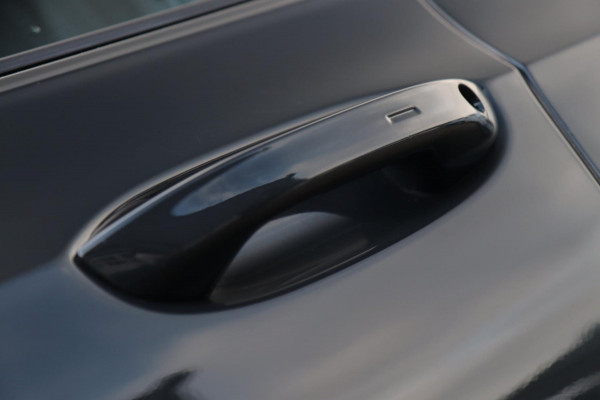 Volkswagen Golf 1.4 eHybrid GTE / PANO / ACC / KEYLESS / CAMERA / ALCANTARA