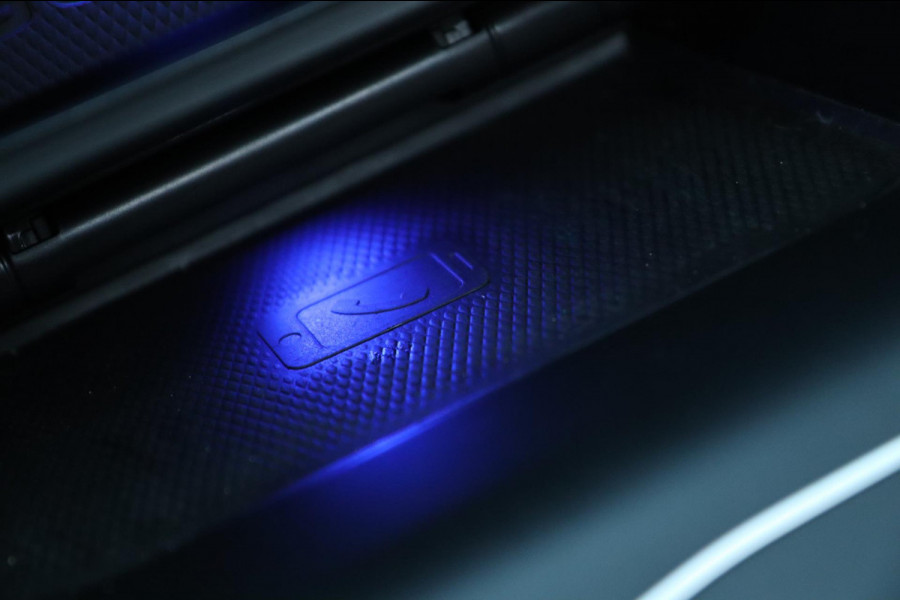 Volkswagen Golf 1.4 eHybrid GTE / PANO / ACC / KEYLESS / CAMERA / ALCANTARA