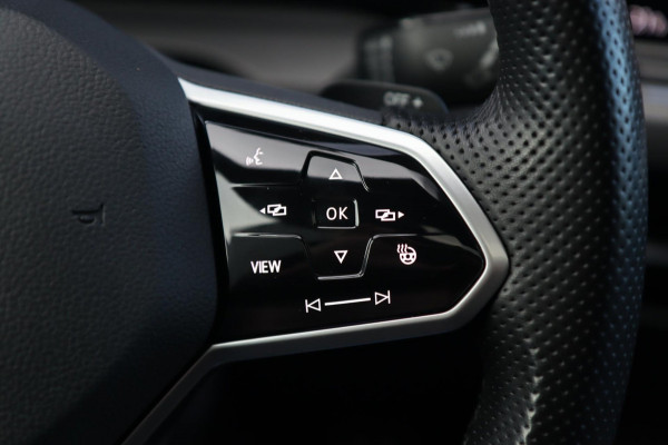 Volkswagen Golf 1.4 eHybrid GTE / PANO / ACC / KEYLESS / CAMERA / ALCANTARA