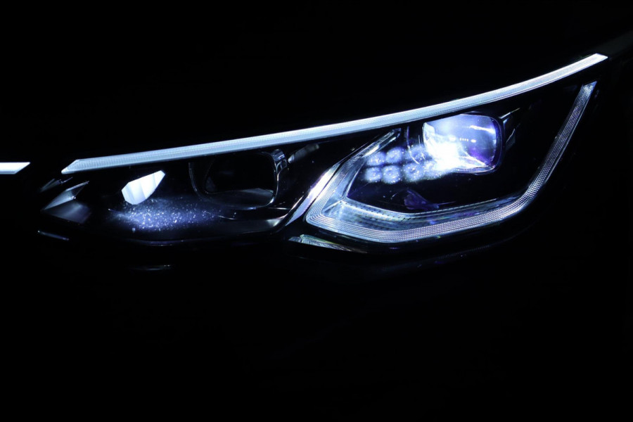 Volkswagen Golf 1.4 eHybrid GTE / PANO / ACC / KEYLESS / CAMERA / ALCANTARA