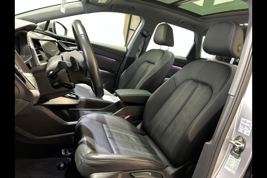 Audi Q4 e-tron 40 Launch edition 77 kWh | parkeer sensoren | schuifbaar dak |