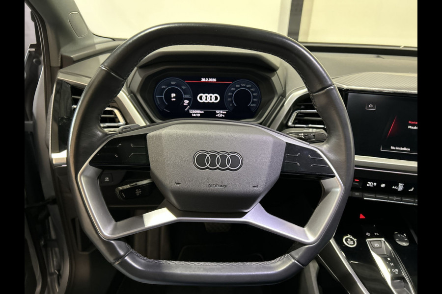 Audi Q4 e-tron 40 Launch edition 77 kWh | parkeer sensoren | schuifbaar dak |