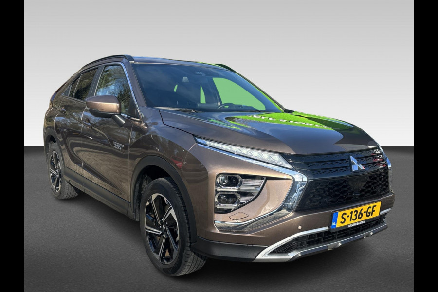 Mitsubishi Eclipse Cross 2.4 PHEV Special Edition | Heads-up display | TomTom icm Apple Carplay | trekhaak | All-seasons Fabrieksgarantie tot 2030!