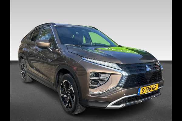Mitsubishi Eclipse Cross 2.4 PHEV Special Edition | Heads-up display | TomTom icm Apple Carplay | trekhaak | All-seasons Fabrieksgarantie tot 2030!