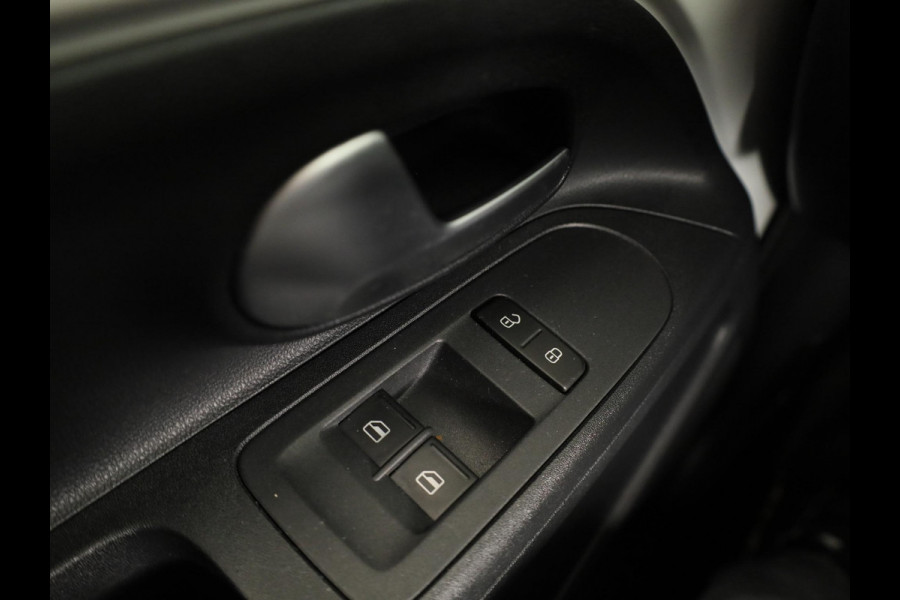 Volkswagen up! 1.0 BMT move up! 60 pk | Navigatie via App | Airco | Elektr. ramen voor |