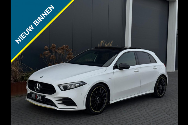 Mercedes-Benz A-Klasse 200 AMG EDITION 1 M2020 PANO NAVI LEDER LED SFEER CR CONTROL