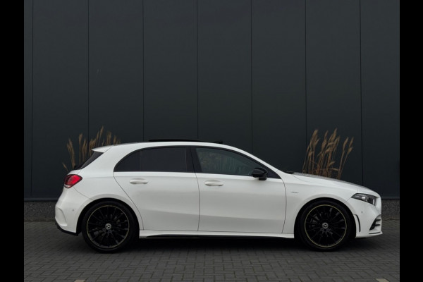 Mercedes-Benz A-Klasse 200 AMG EDITION 1 M2020 PANO NAVI LEDER LED SFEER CR CONTROL