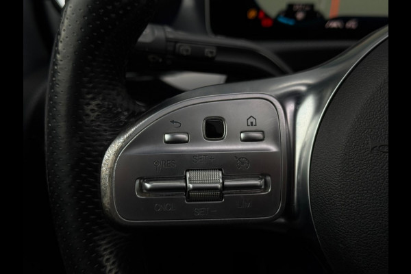 Mercedes-Benz A-Klasse 200 AMG EDITION 1 M2020 PANO NAVI LEDER LED SFEER CR CONTROL
