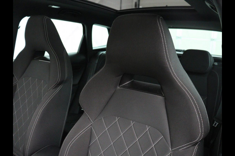 Škoda Karoq 1.5 TSI Sportline | Panoramadak | Stoelverwarming | Virtual Cockpit | Adaptive cruise | Canton Audio | Camera | File Assistent | Keyless | Side Assist | Full LED | Navigatie