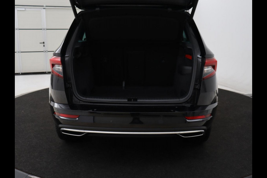 Škoda Karoq 1.5 TSI Sportline | Panoramadak | Stoelverwarming | Virtual Cockpit | Adaptive cruise | Canton Audio | Camera | File Assistent | Keyless | Side Assist | Full LED | Navigatie