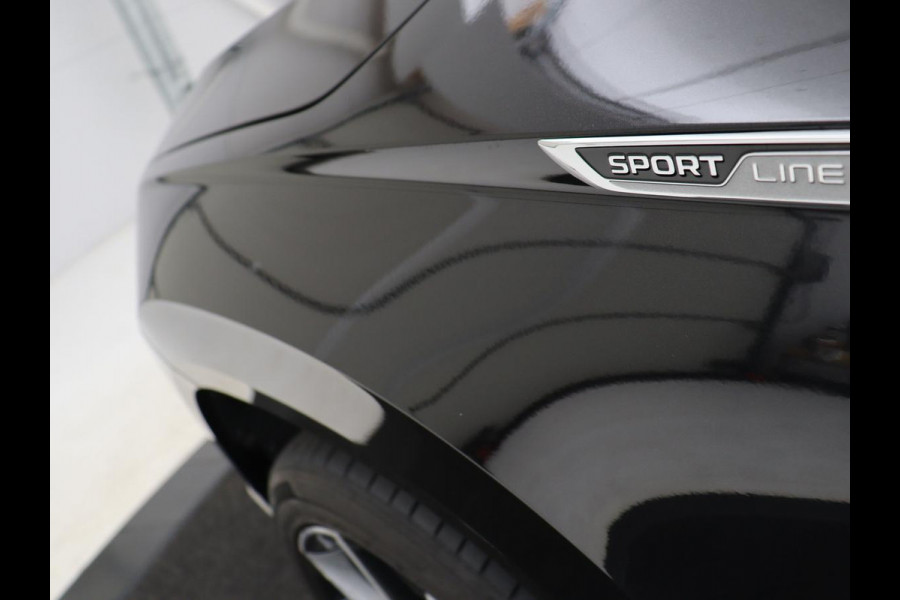 Škoda Karoq 1.5 TSI Sportline | Panoramadak | Stoelverwarming | Virtual Cockpit | Adaptive cruise | Canton Audio | Camera | File Assistent | Keyless | Side Assist | Full LED | Navigatie