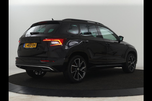 Škoda Karoq 1.5 TSI Sportline | Panoramadak | Stoelverwarming | Virtual Cockpit | Adaptive cruise | Canton Audio | Camera | File Assistent | Keyless | Side Assist | Full LED | Navigatie