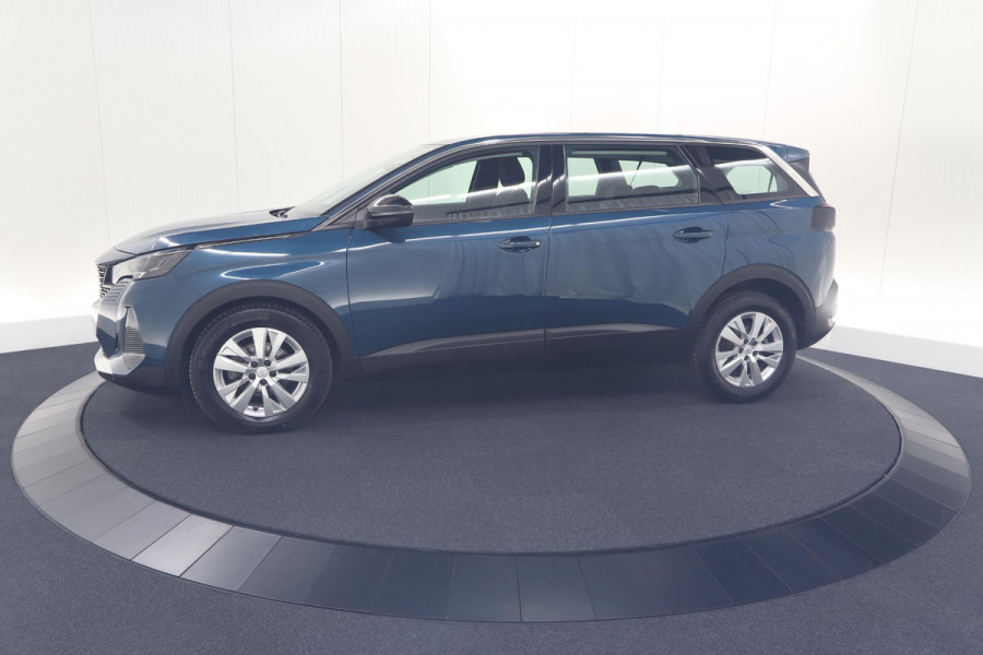 Peugeot 5008 PureTech 130 EAT8 Active Pack | 7 Zitplaatsen | Apple Carplay | Parkeersensoren | Navigatie